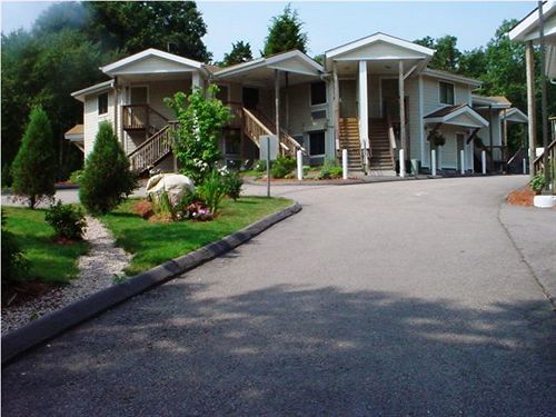 Cedar Park Inn North Stonington Exterior photo