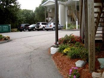 Cedar Park Inn North Stonington Exterior photo
